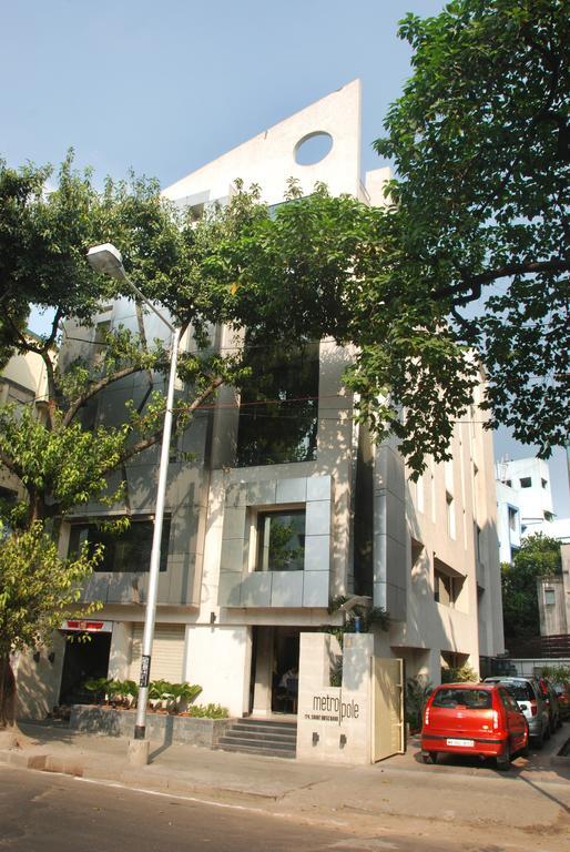 Hotel Metropole Calcuta Exterior foto